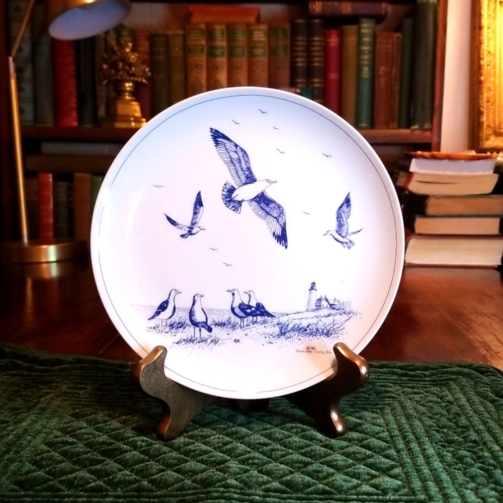 Seagulls & LighthouseBlue & White Vintage Plate